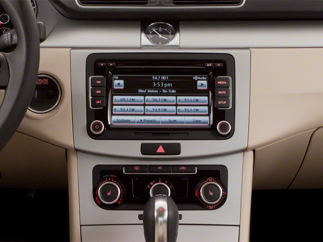 2010 Volkswagen CC Luxury