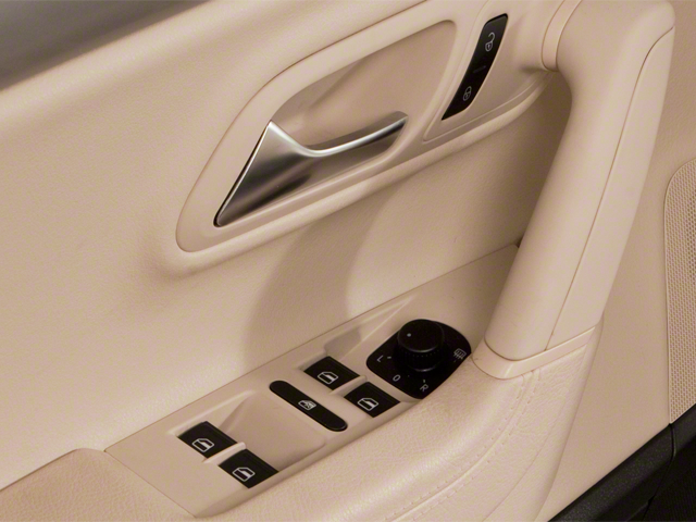 2010 Volkswagen CC Luxury