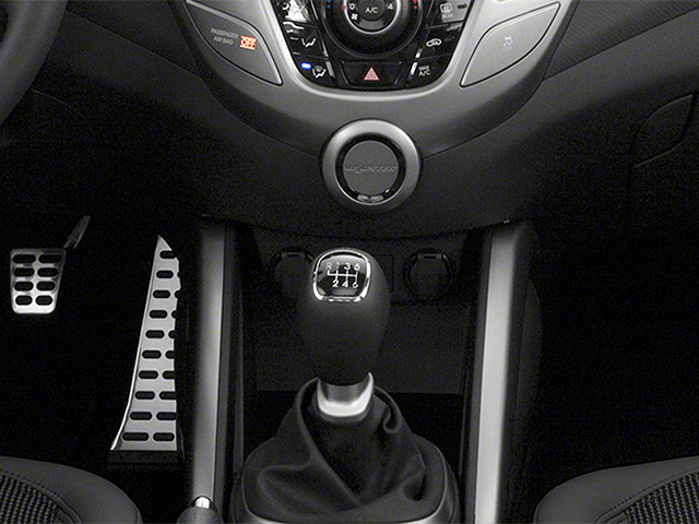 2013 Hyundai Veloster Base w/Black