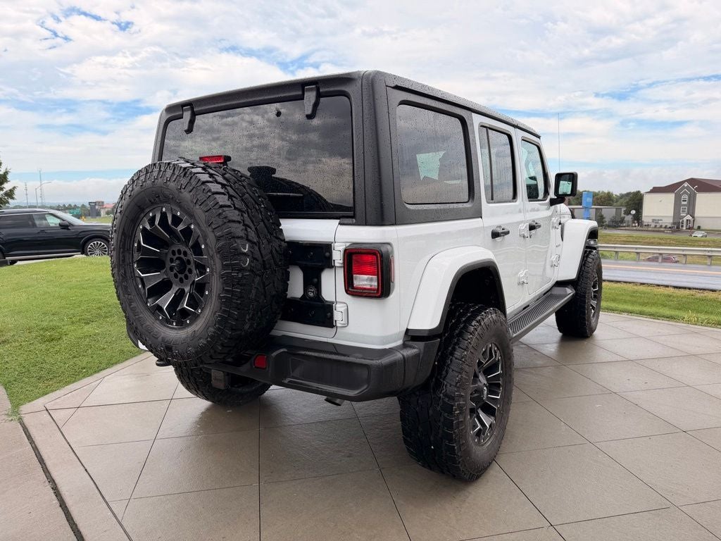 2022 Jeep Wrangler Unlimited Sahara