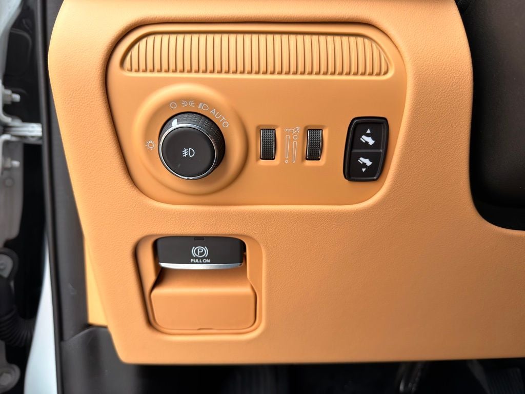 2023 Jeep Grand Wagoneer Series III