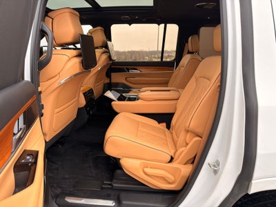 2023 Jeep Grand Wagoneer Series III