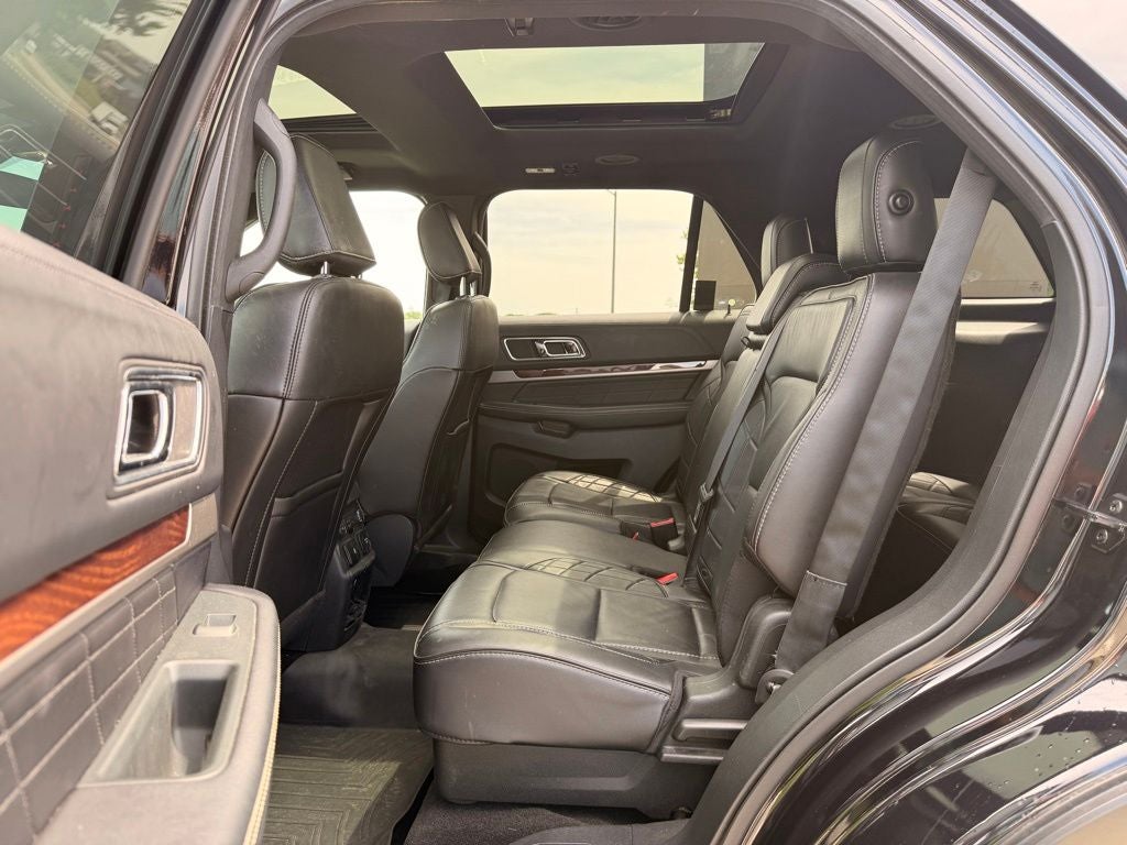 2019 Ford Explorer Platinum