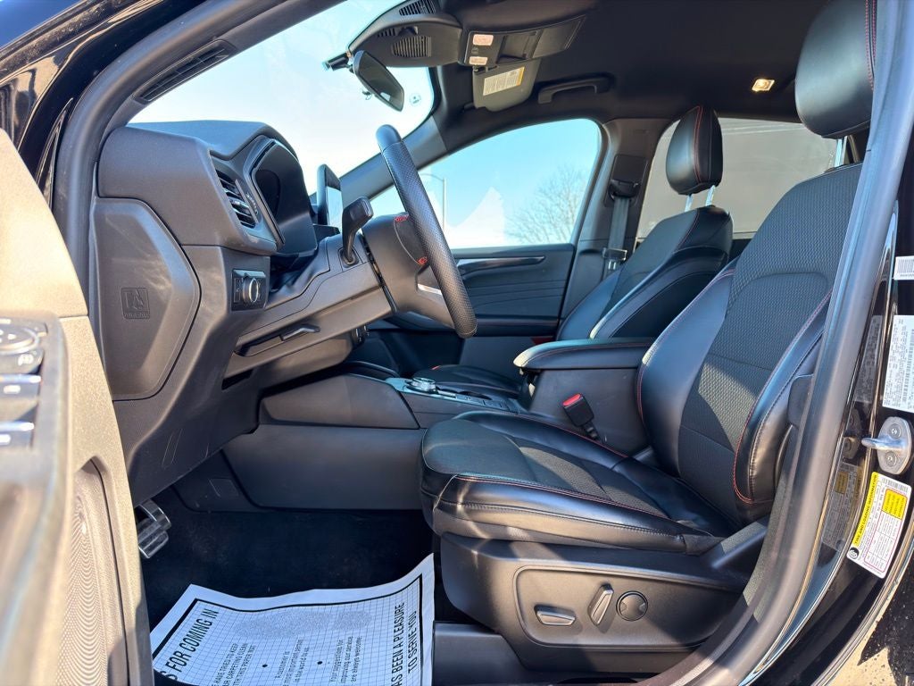 2023 Ford Escape ST-Line