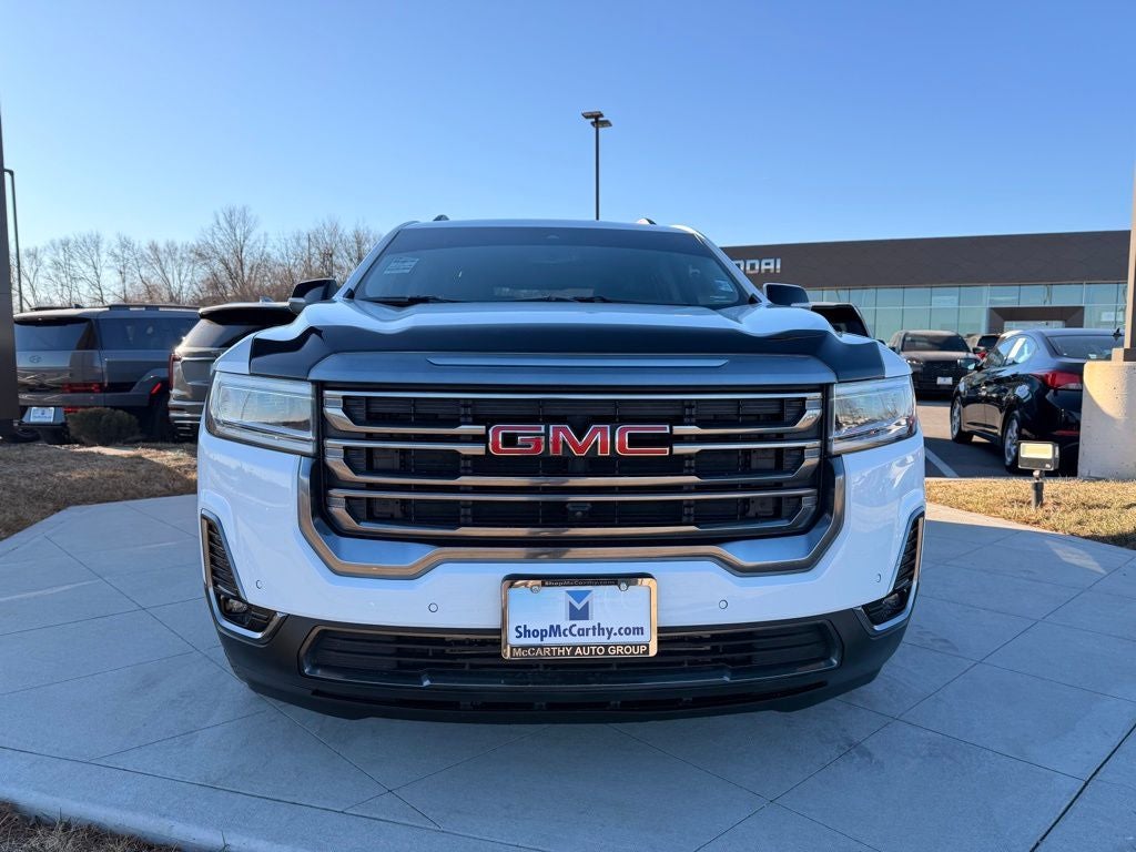 2023 GMC Acadia AT4