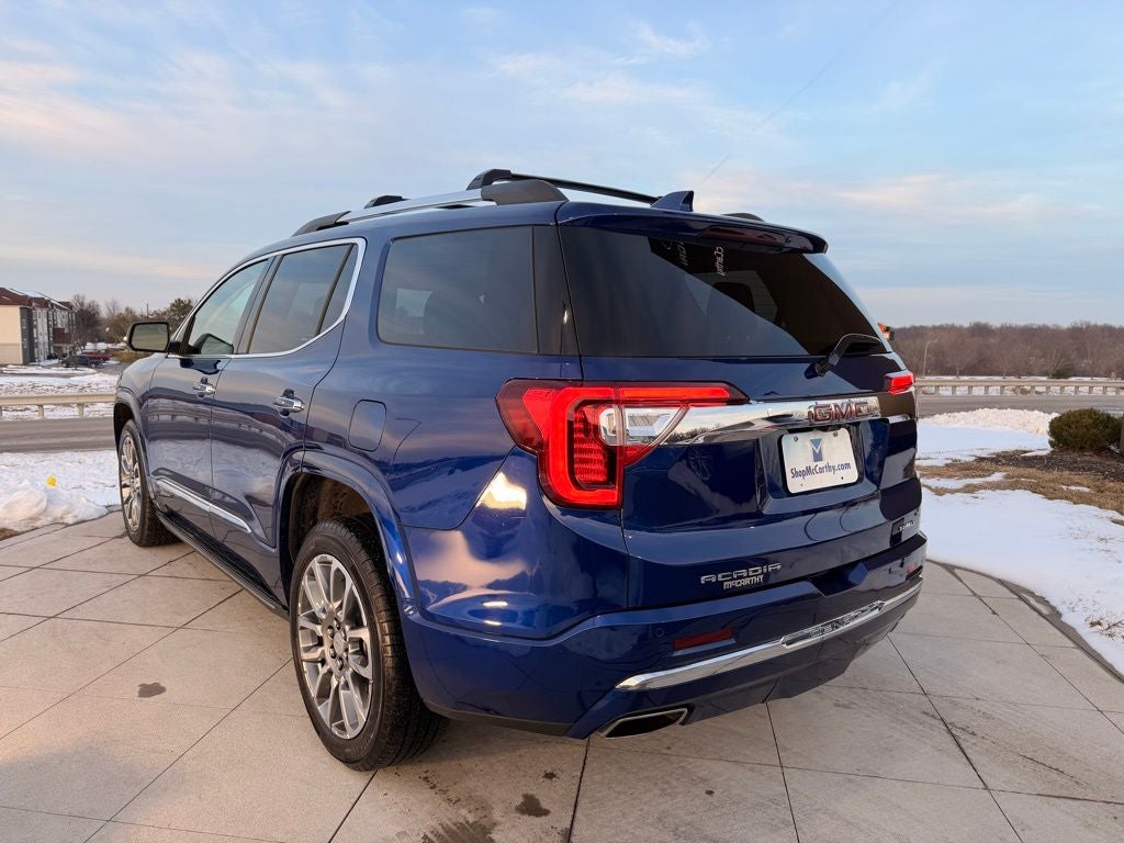 2023 GMC Acadia Denali