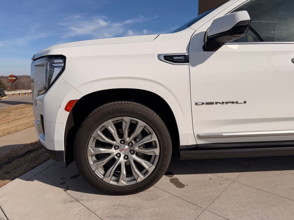 2023 GMC Yukon Denali