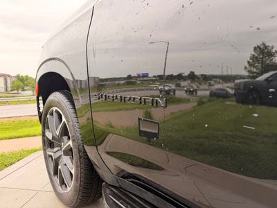 2022 Chevrolet Suburban RST