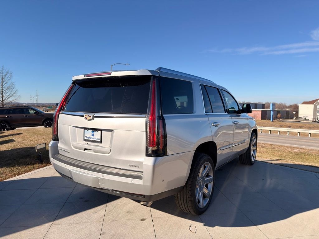 2019 Cadillac Escalade Luxury
