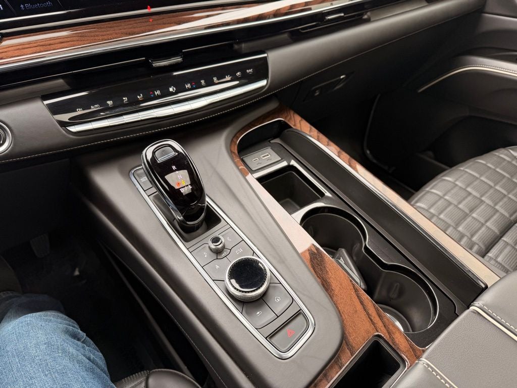 2022 Cadillac Escalade Sport Platinum