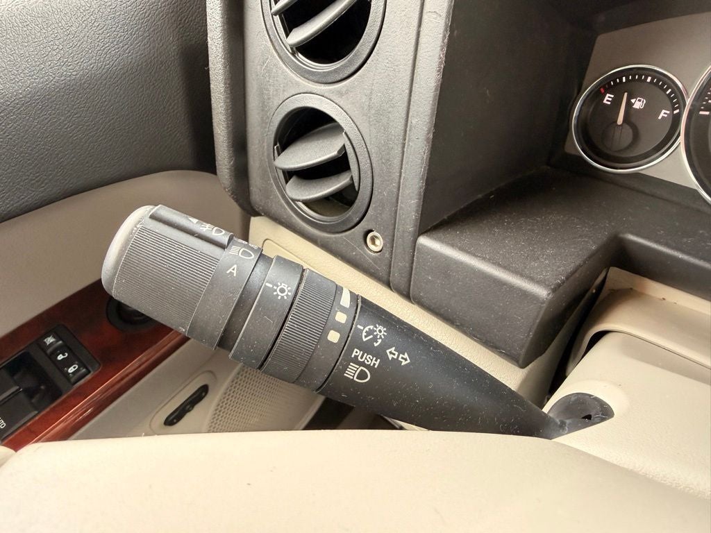 2008 Jeep Commander Overland
