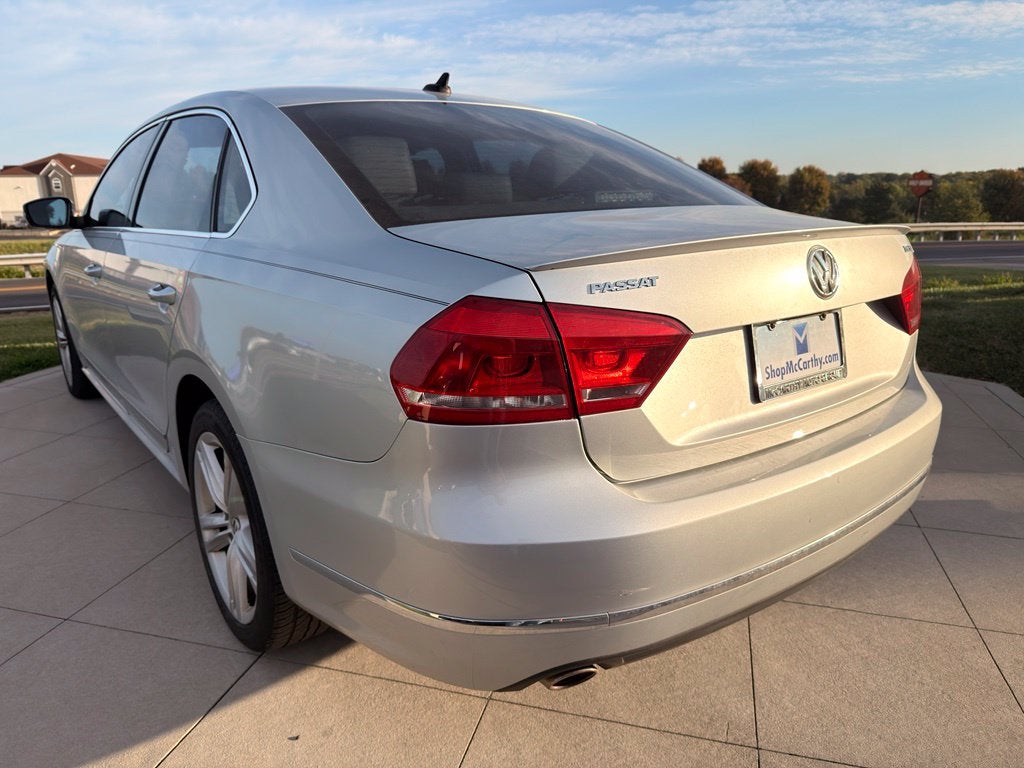 2013 Volkswagen Passat TDI SE w/Sunroof/Nav