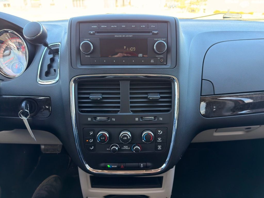 2014 Dodge Grand Caravan SE