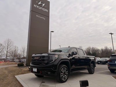 2024 GMC Sierra 1500 AT4