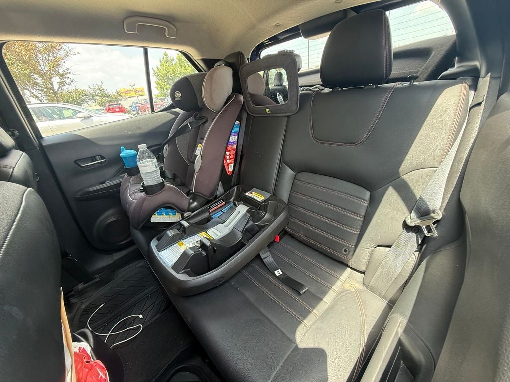 2019 Nissan Kicks SR