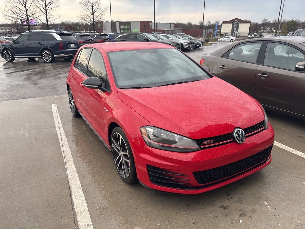 2017 Volkswagen Golf GTI Sport