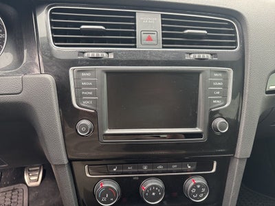 2017 Volkswagen Golf GTI Sport