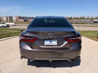 2022 Toyota Camry SE Convenience
