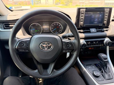 2021 Toyota RAV4 Hybrid LE