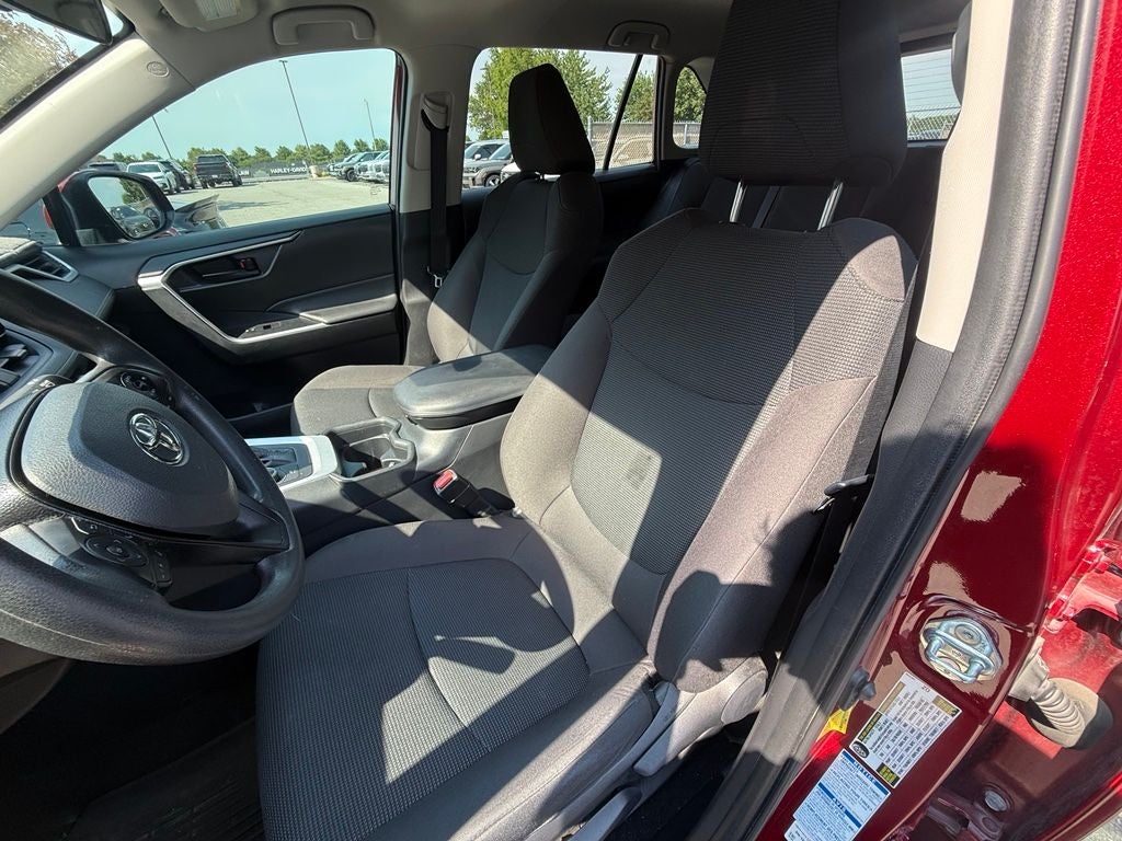 2021 Toyota RAV4 Hybrid LE
