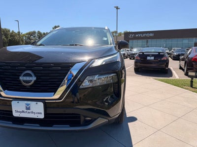 2022 Nissan Rogue SL