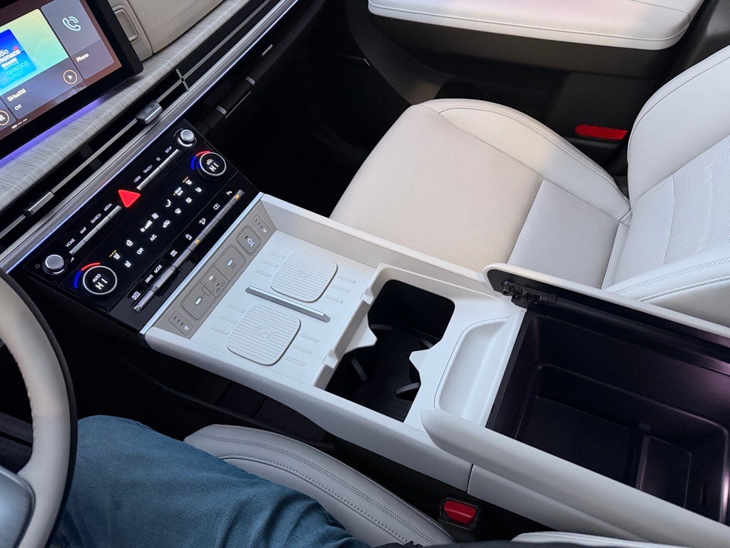 2025 Hyundai Santa Fe Calligraphy