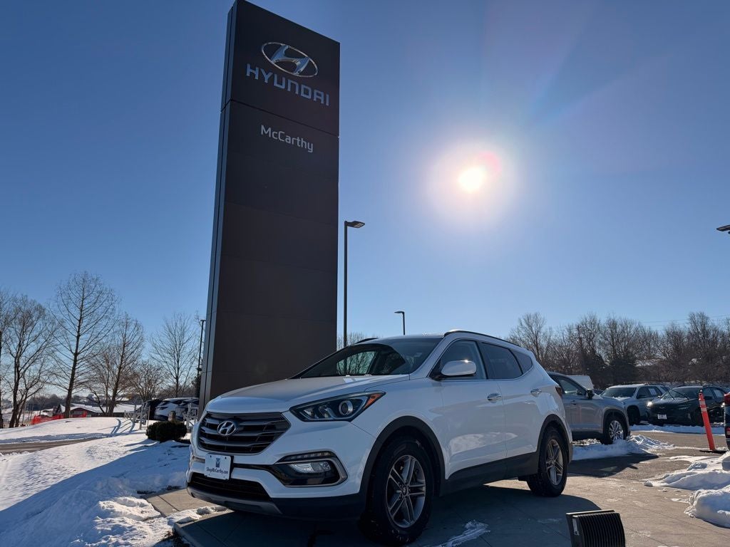 2017 Hyundai Santa Fe Sport 2.4 Popular Equipment Package