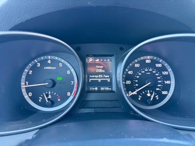 2017 Hyundai Santa Fe Sport 2.4 Popular Equipment Package