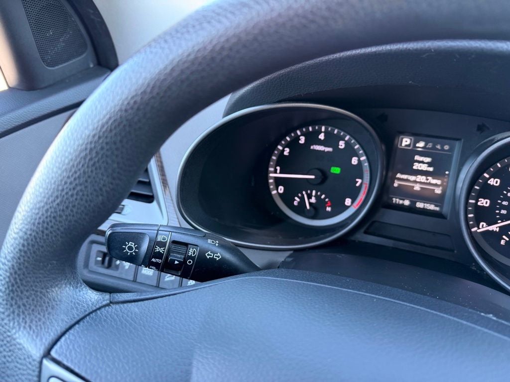 2017 Hyundai Santa Fe Sport 2.4 Popular Equipment Package