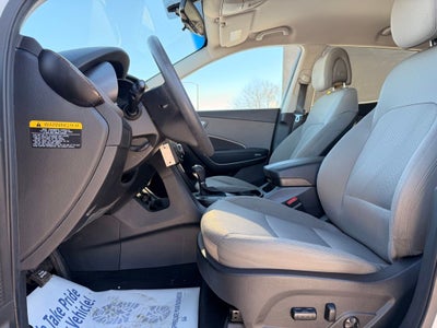 2017 Hyundai Santa Fe Sport 2.4 Popular Equipment Package