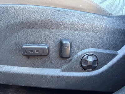 2017 Hyundai Santa Fe Sport 2.4 Popular Equipment Package