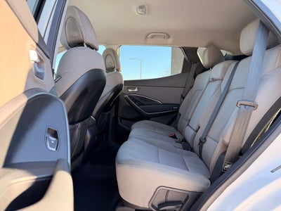 2017 Hyundai Santa Fe Sport 2.4 Popular Equipment Package