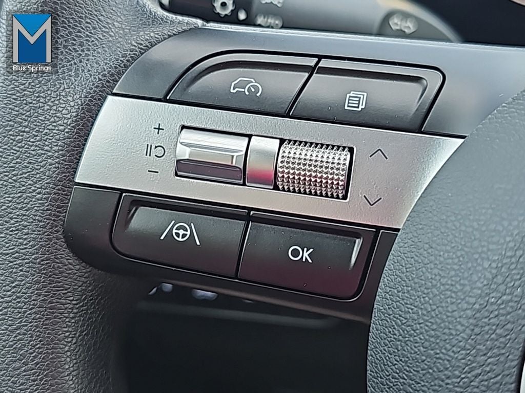 2025 Hyundai Santa Cruz SE