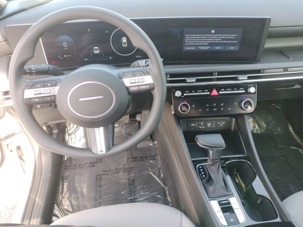 2025 Hyundai Santa Cruz SEL Activity