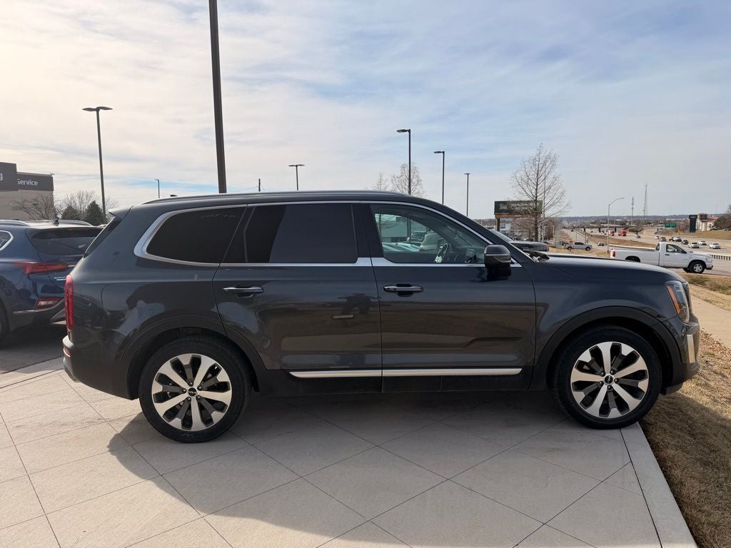 2022 Kia Telluride S