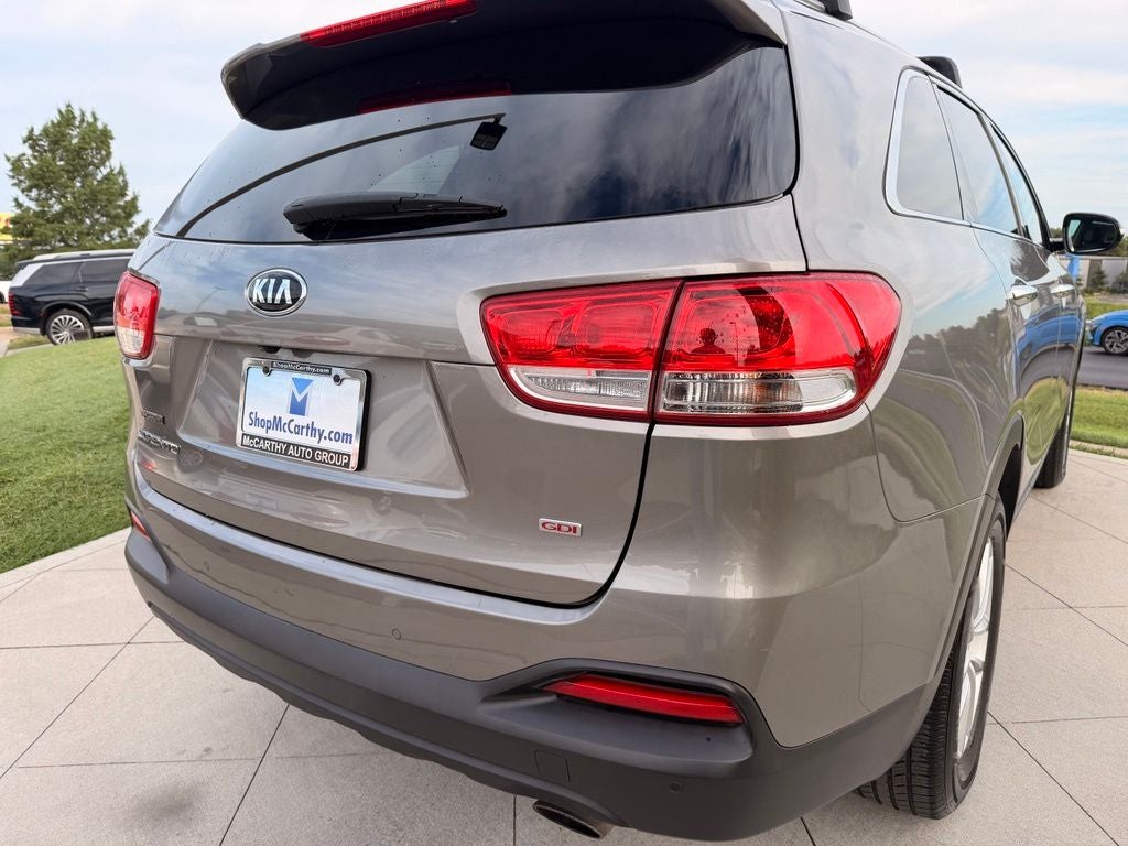 2017 Kia Sorento LX