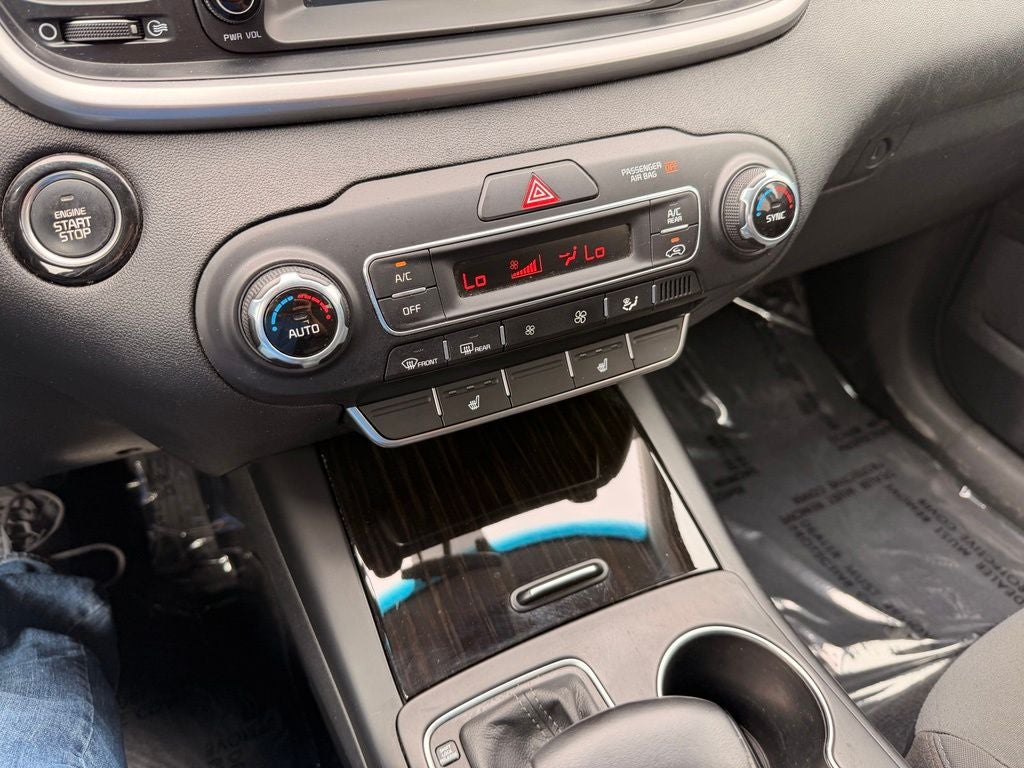 2020 Kia Sorento S