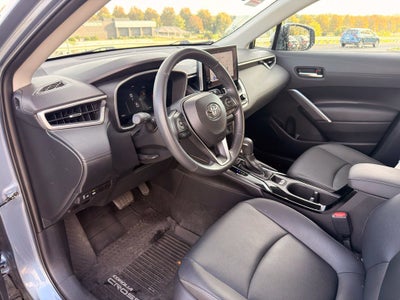 2024 Toyota Corolla Cross XLE