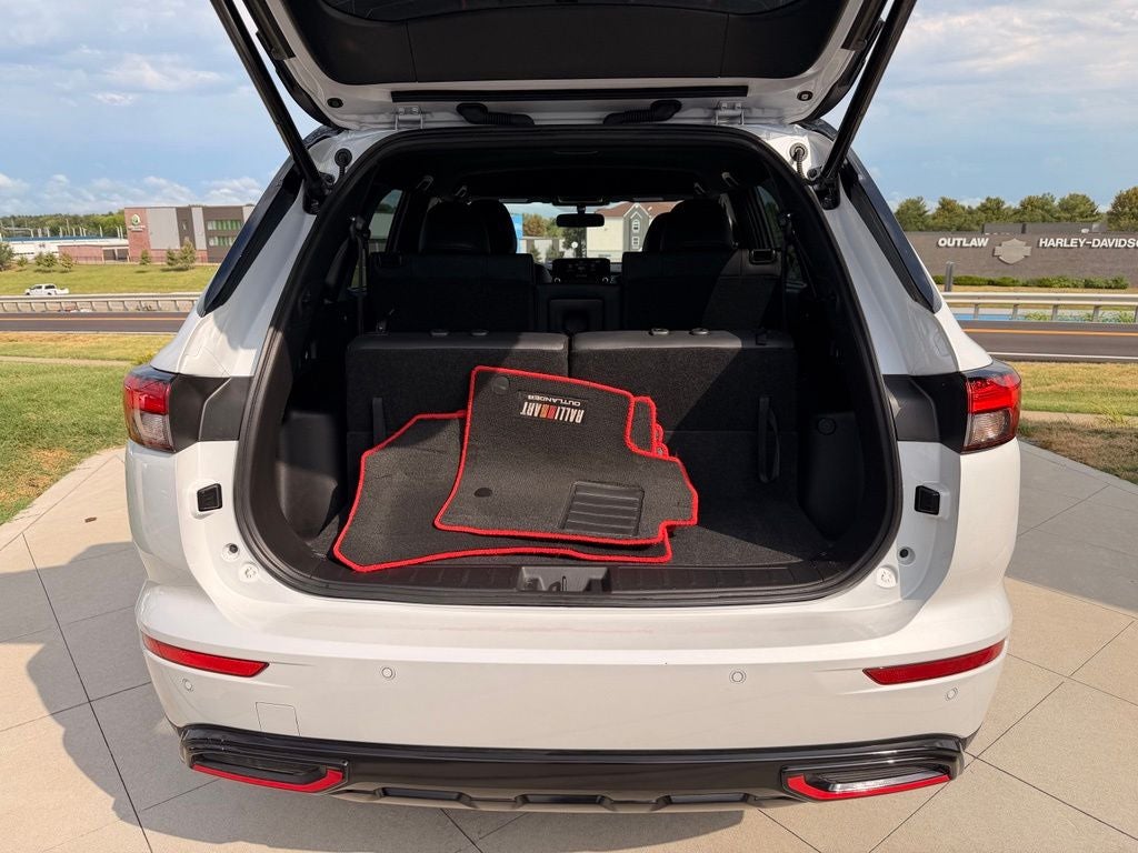 2023 Mitsubishi Outlander Ralliart