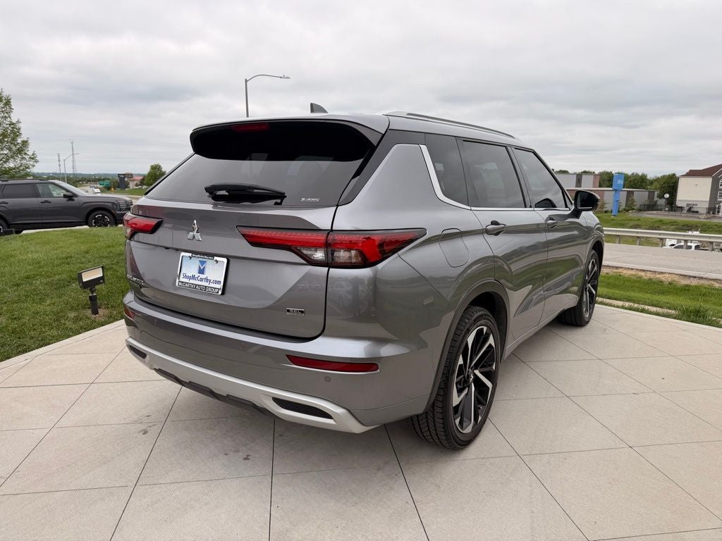 2022 Mitsubishi Outlander SEL
