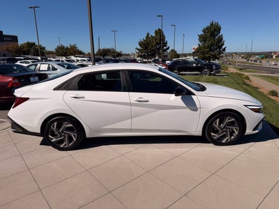 2025 Hyundai Elantra Hybrid SEL Sport