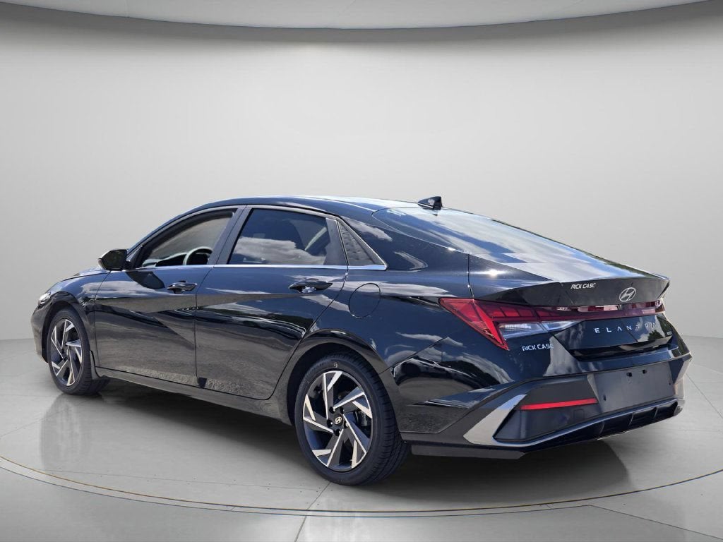 2024 Hyundai Elantra Hybrid Limited