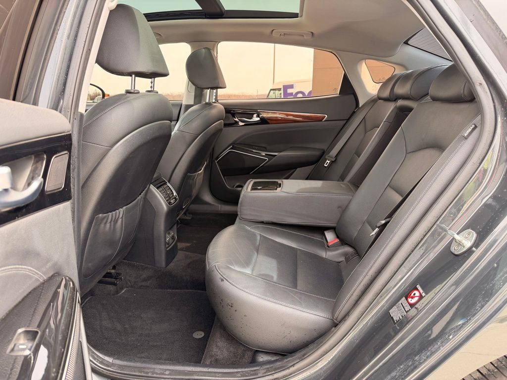 2018 Kia Cadenza Technology