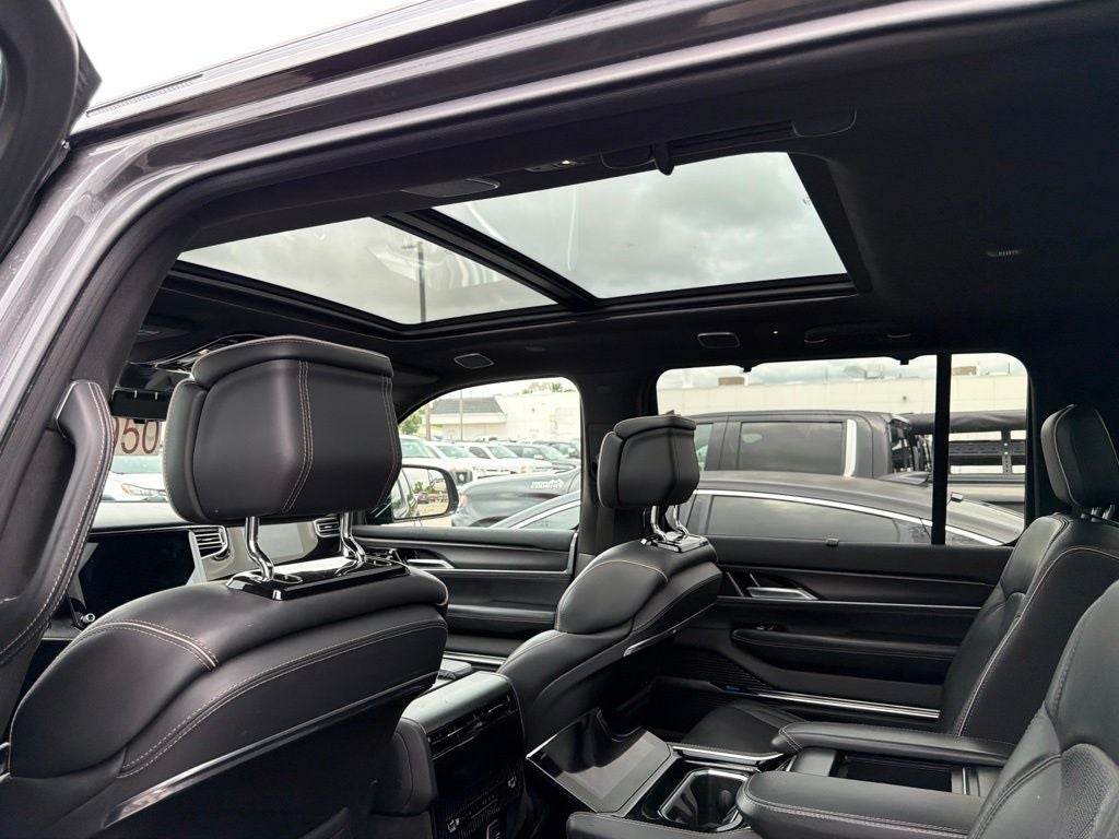 2024 Jeep Grand Wagoneer L Series II OBSIDIAN