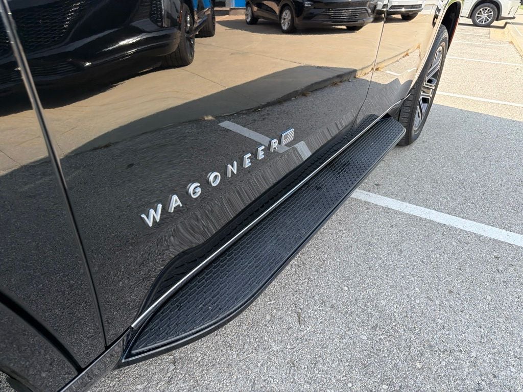 2024 Jeep Wagoneer Base