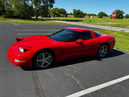 2004 Chevrolet Corvette Base