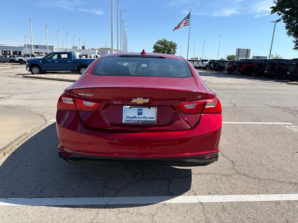 2016 Chevrolet Malibu LT 1LT