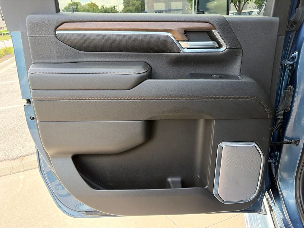 2024 Chevrolet Silverado 3500HD High Country DRW