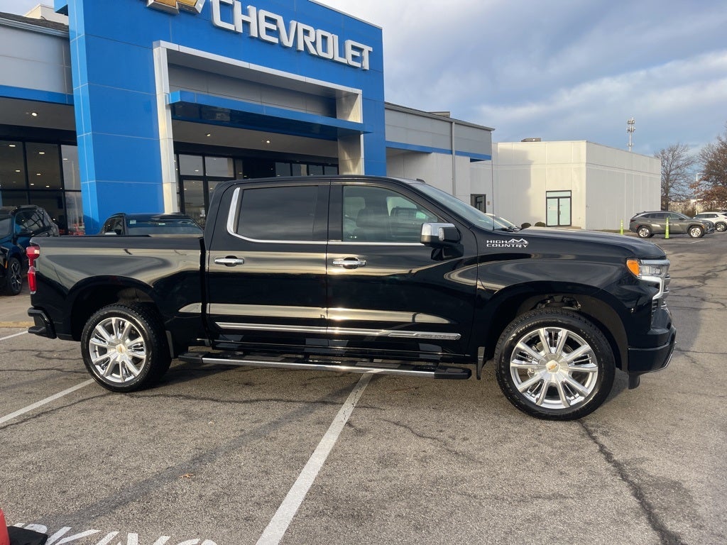 2023 Chevrolet Silverado 1500 High Country