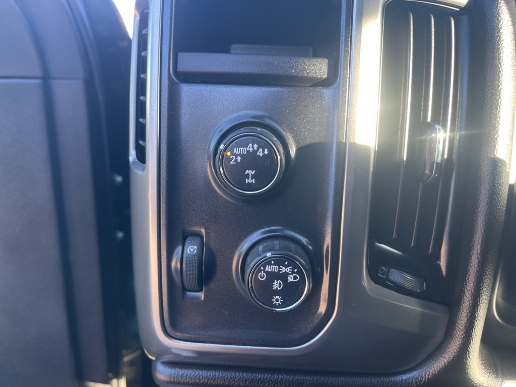 2018 Chevrolet Silverado 1500 LT LT1